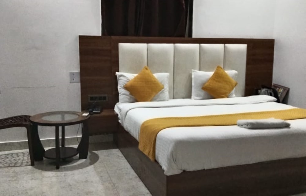 The Hotel JRS