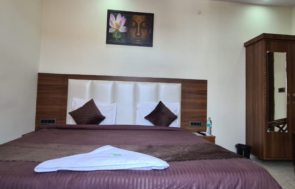The Hotel JRS