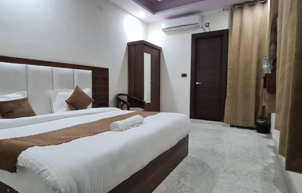 The Hotel JRS