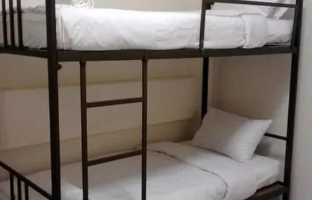 Mixed Dorm